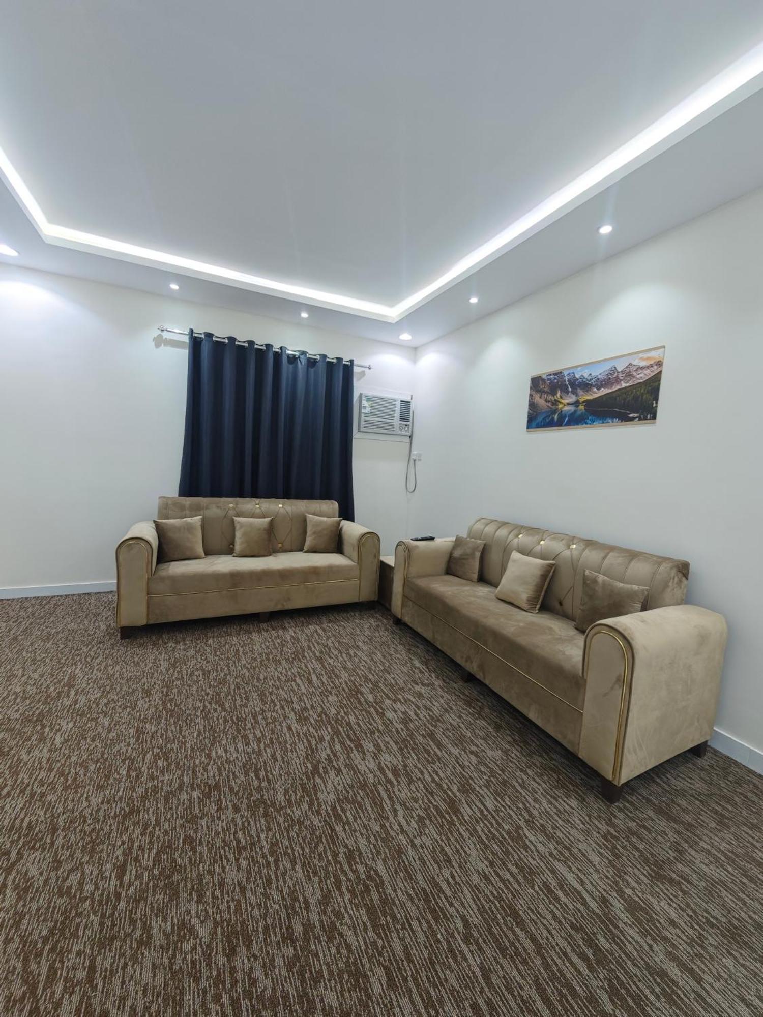 Yaqoot Al Madina Suites Al Awali Екстериор снимка