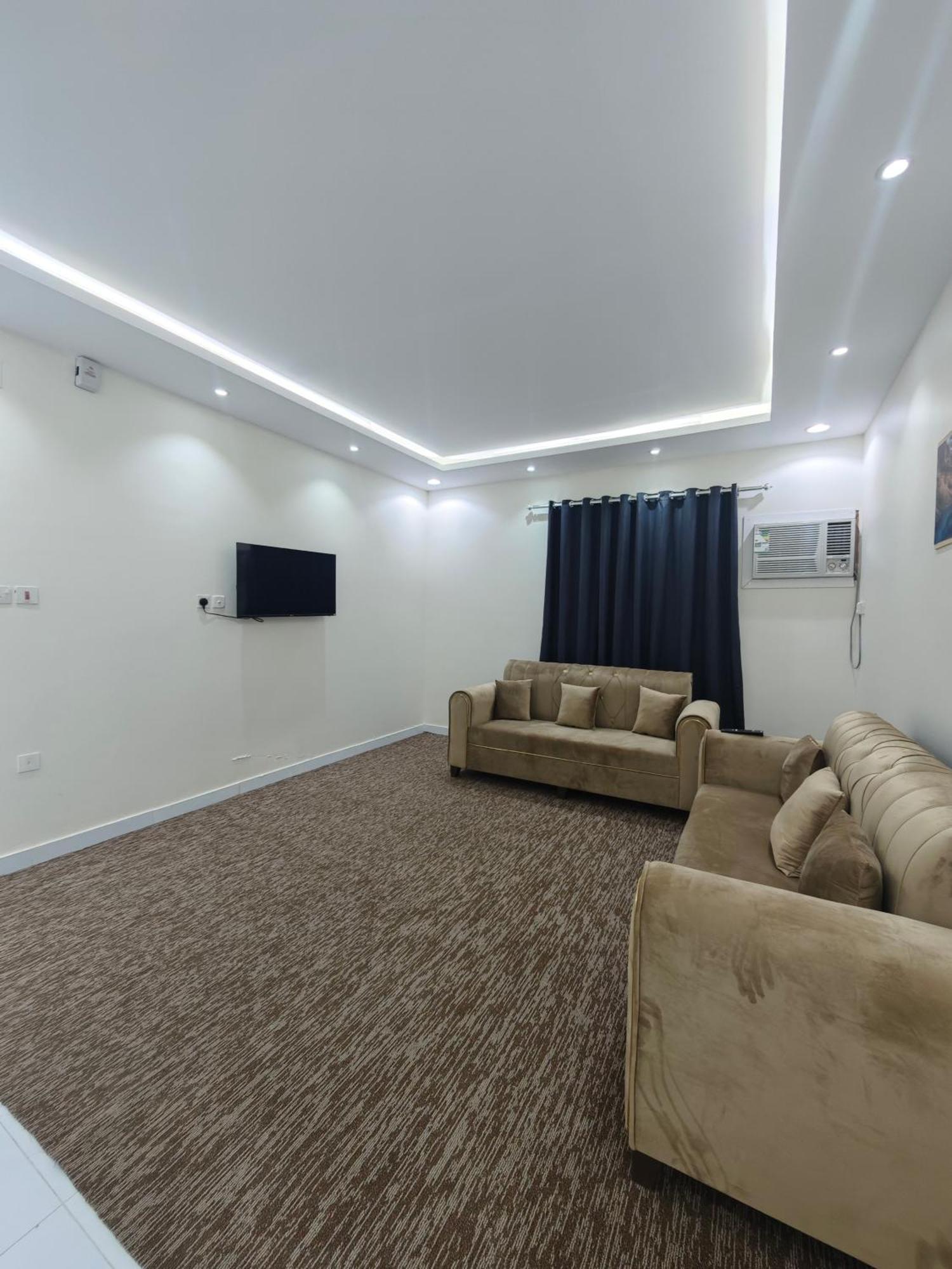 Yaqoot Al Madina Suites Al Awali Екстериор снимка